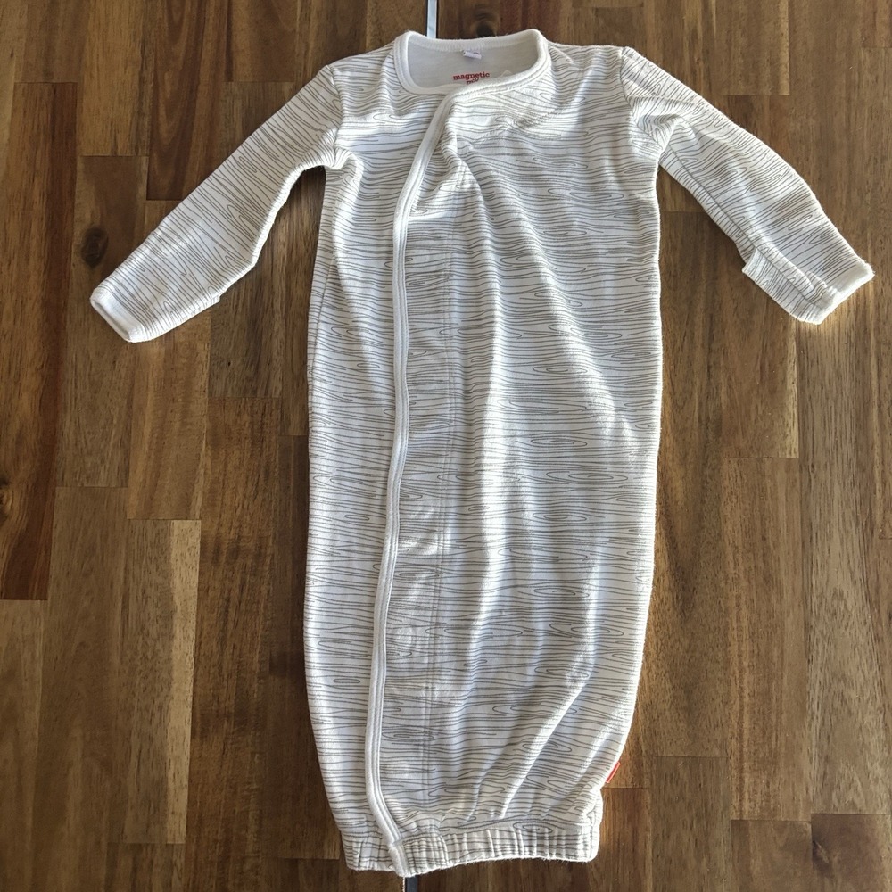 Magnetic Me 0-3 Month Unisex Long Sleeve Pullover Gown Organic Cotton